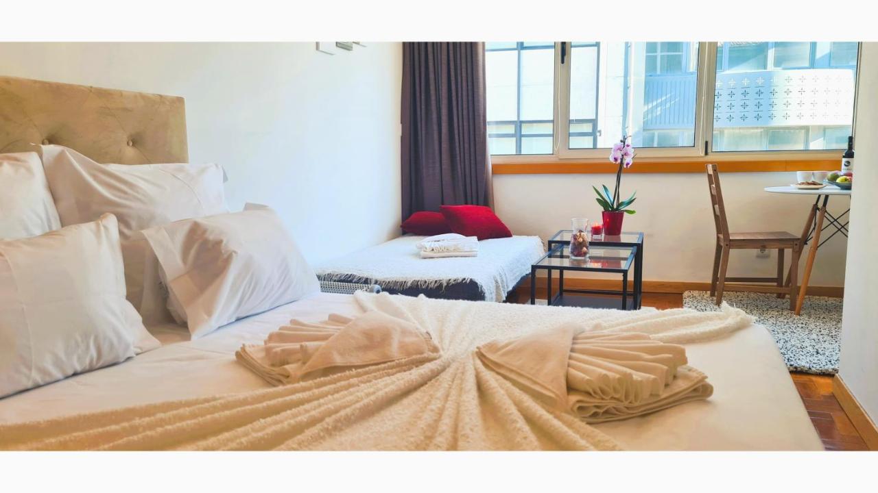 Yaya Pt- Santa Catarina Apartaments OOporto Esterno foto